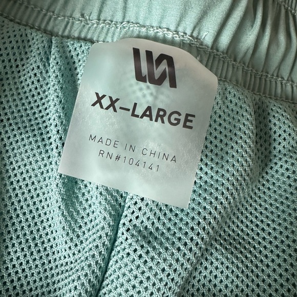 VRST Men’s Woven Nylon 5” Shorts Bundle in Dusty Teal Heather Size 2XL - Picture 6 of 9